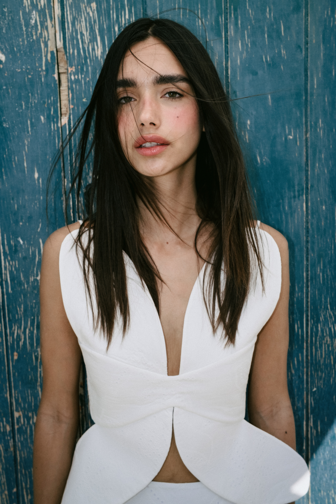 LACY DAISY - İKONİK ÇİÇEK KESİMLİ KIRIK BEYAZ ÜST 