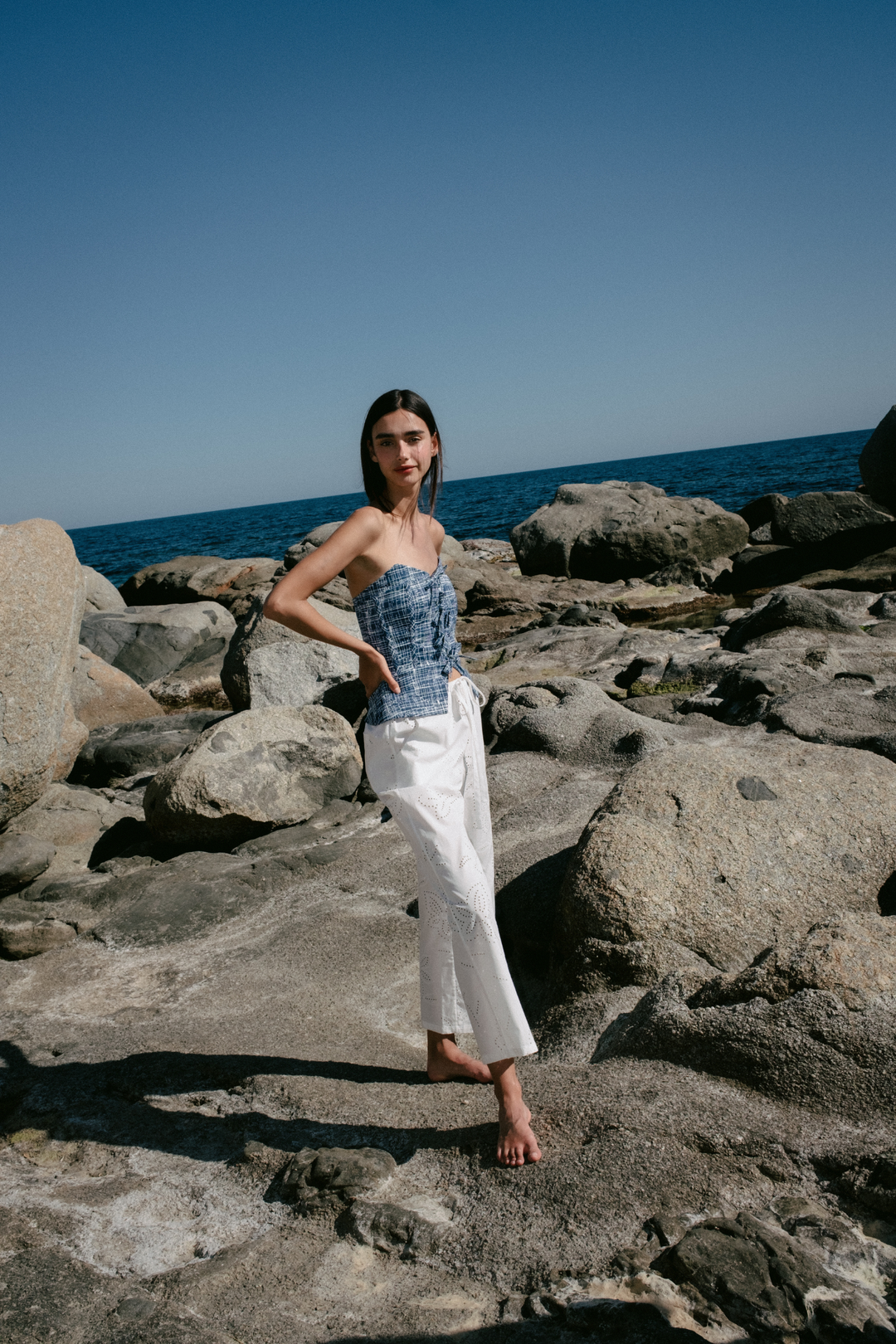 CORFU - BELİ BAĞCIKLI CEPLİ BİLEK BOY KIRIK BEYAZ PANTOLON