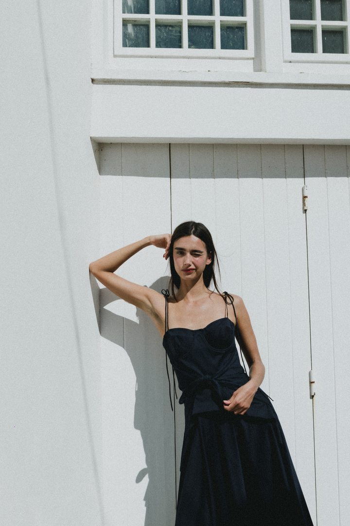 LEYA - BAĞLAMA DETAYLI ASİMETRİK UZUN LACİVERT ELBİSE