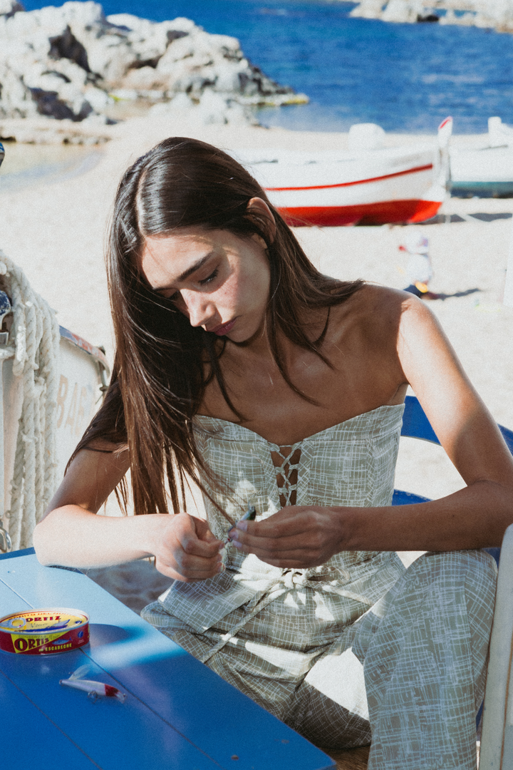 BIANCO - HAKİ ÇAPRAZ ÇİZGİ BASKILI ÇAPRAZ BAĞLAMALI STRAPLEZ BÜSTİYER