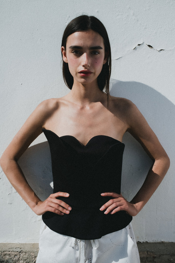 NAOMI TOP - KALP YAKA STRAPLEZ BÜSTİYER - SİYAH