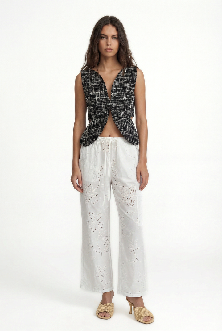 CORFU - BELİ BAĞCIKLI CEPLİ BİLEK BOY KIRIK BEYAZ PANTOLON