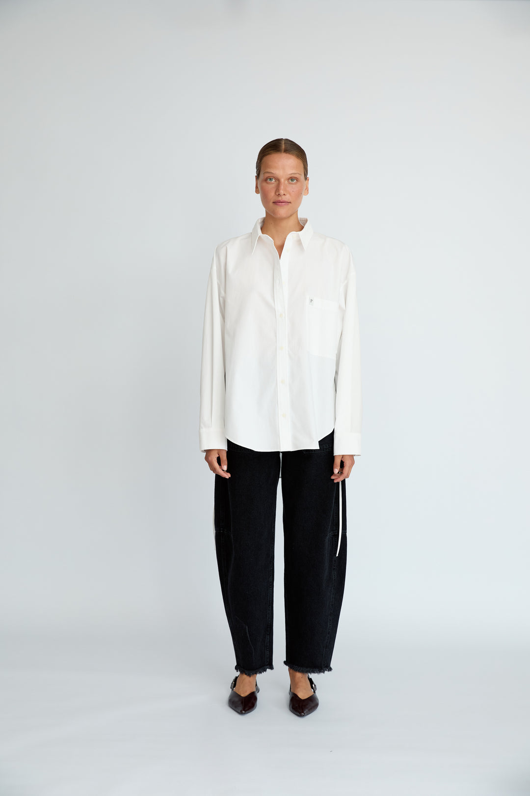 COCO - CURVED TAPERED JEAN - ANTHRACITE WASH DENIM