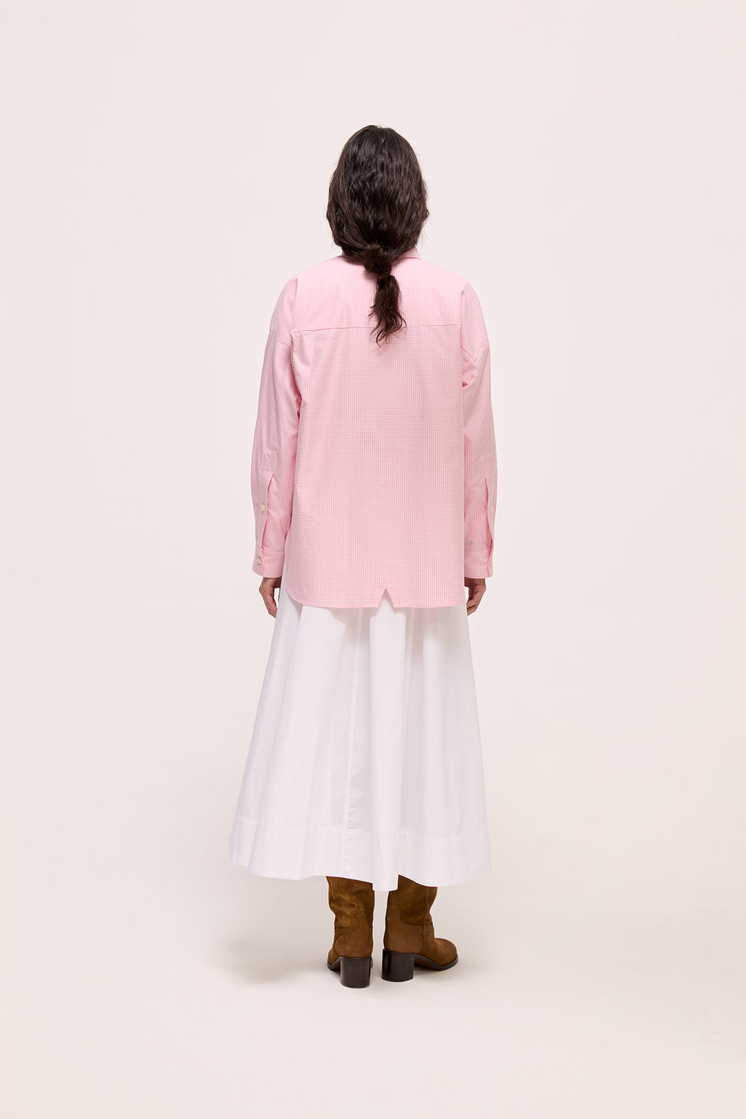 BELLA - PEMBE KARELİ UZUN YAKALI APOLETLİ GÖMLEK