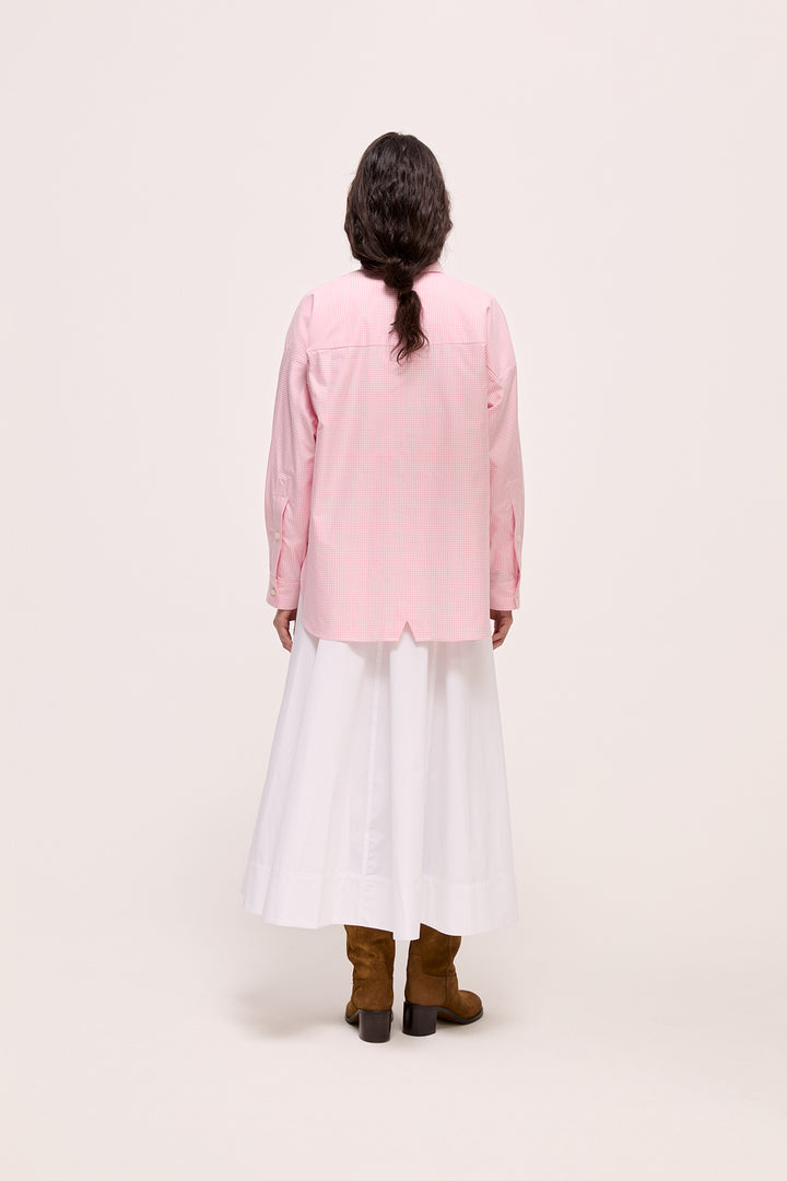 BELLA - PEMBE KARELİ UZUN YAKALI APOLETLİ GÖMLEK