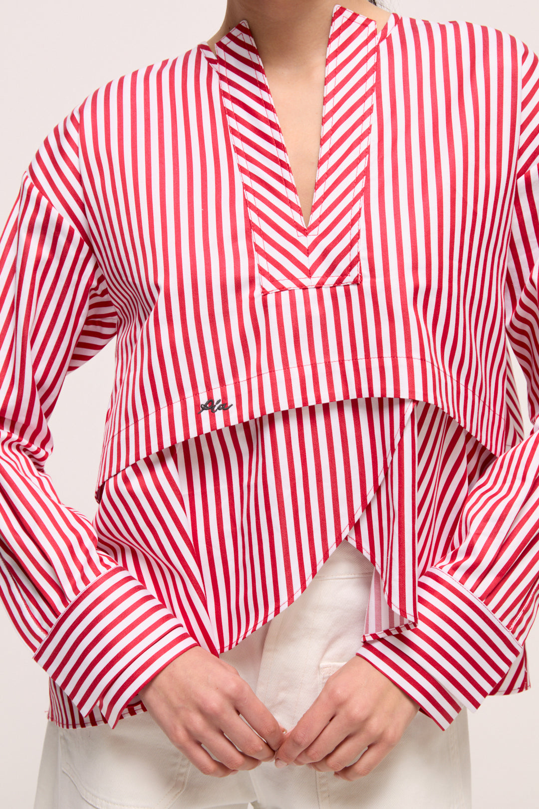 TIANY - KIRMIZI BEYAZ ÇİZGİLİ TOP