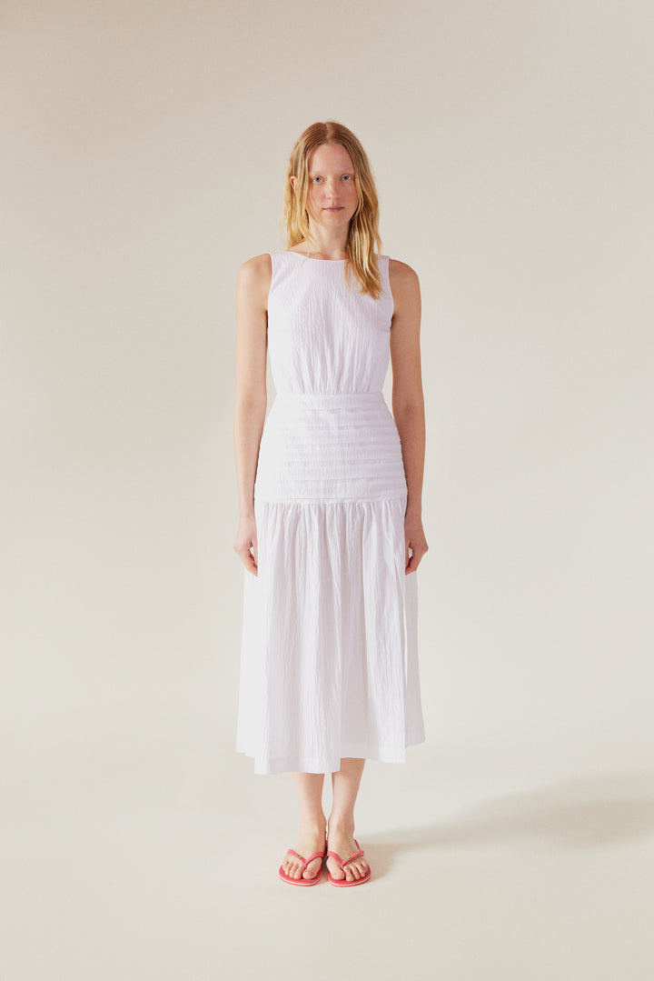 BRUNA - Sırtı Açık Midi Beyaz Elbise