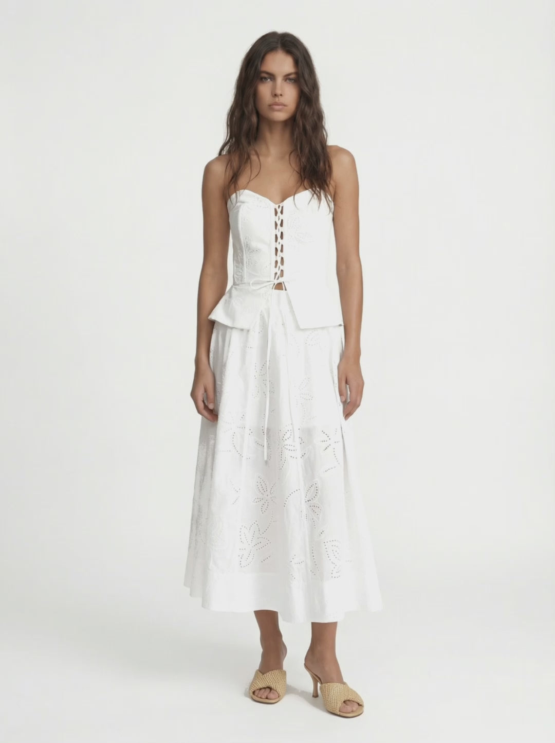 LACY BIANCO - ÇAPRAZ BAĞLAMALI KIRIK BEYAZ STRAPLEZ BÜSTİYER